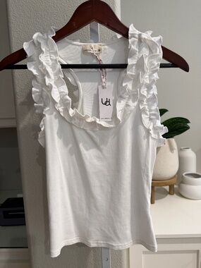 Urban Daizy Ruffled tank top Med white